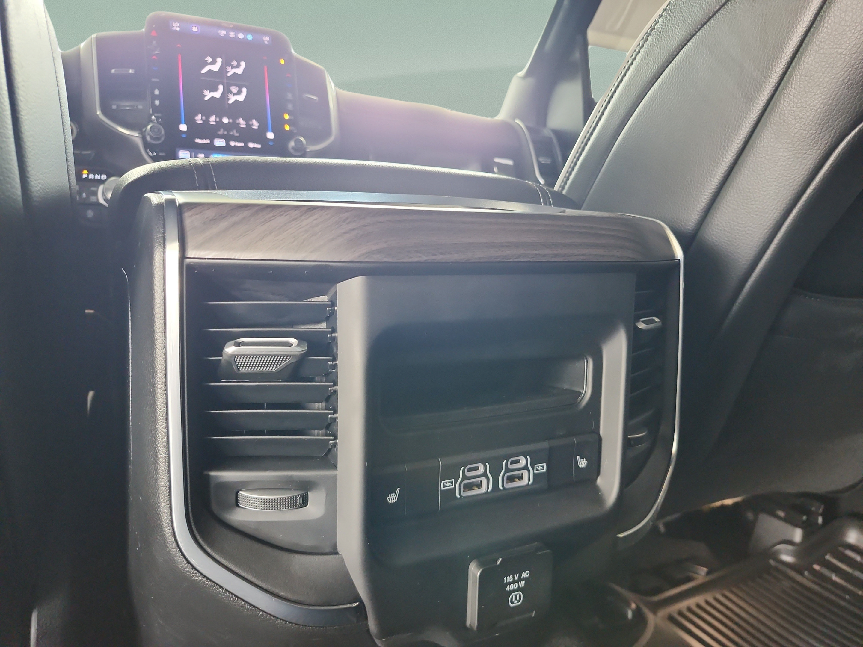 Used 2025 RAM 1500 Laramie w/ Night Edition AWD/4WD image 19