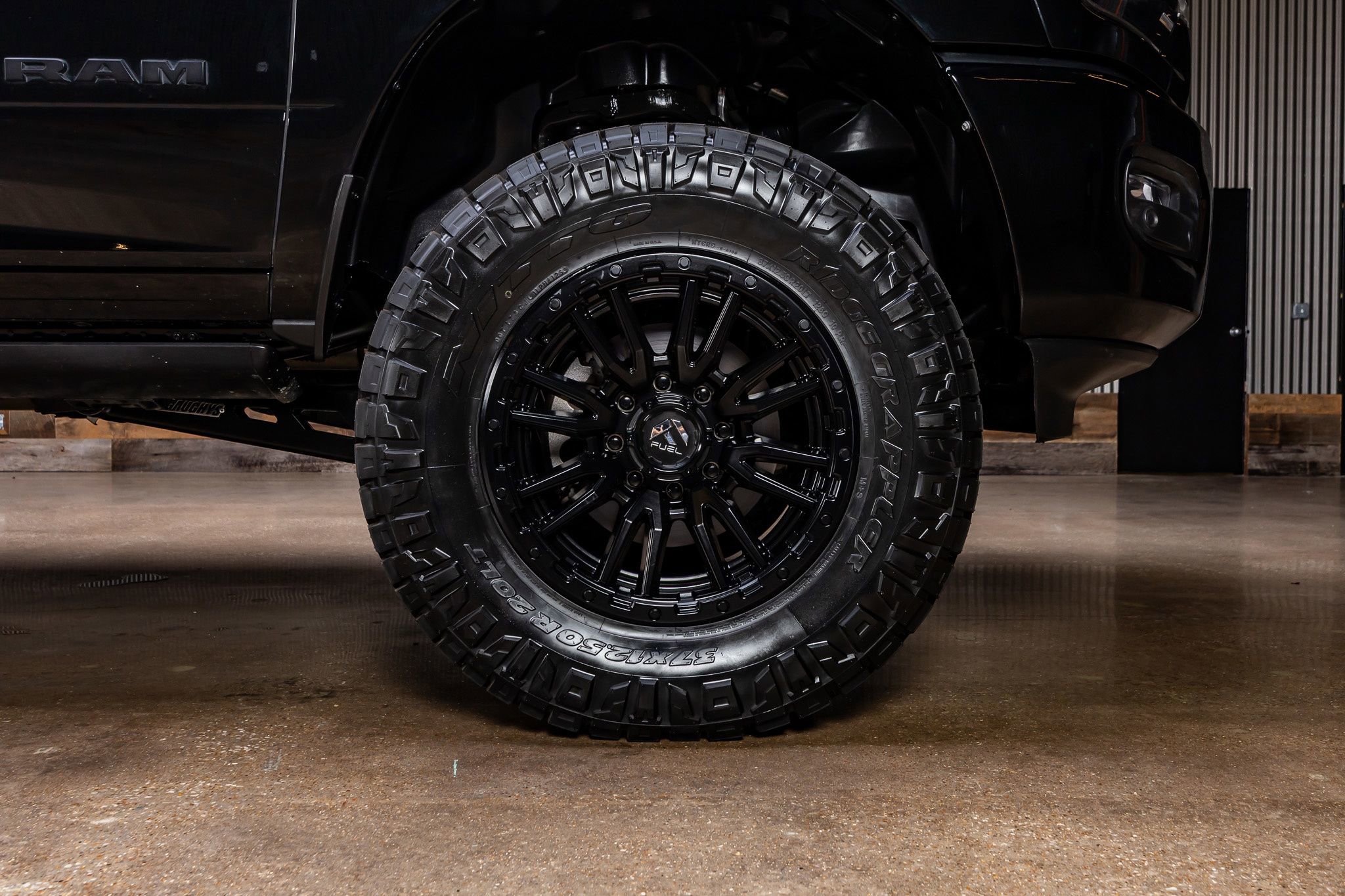 Used 2025 RAM 2500 Laramie image 12