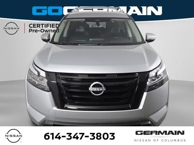 Certified 2024 Nissan Pathfinder SL w/ Black Appearance Package AWD/4WD image 2