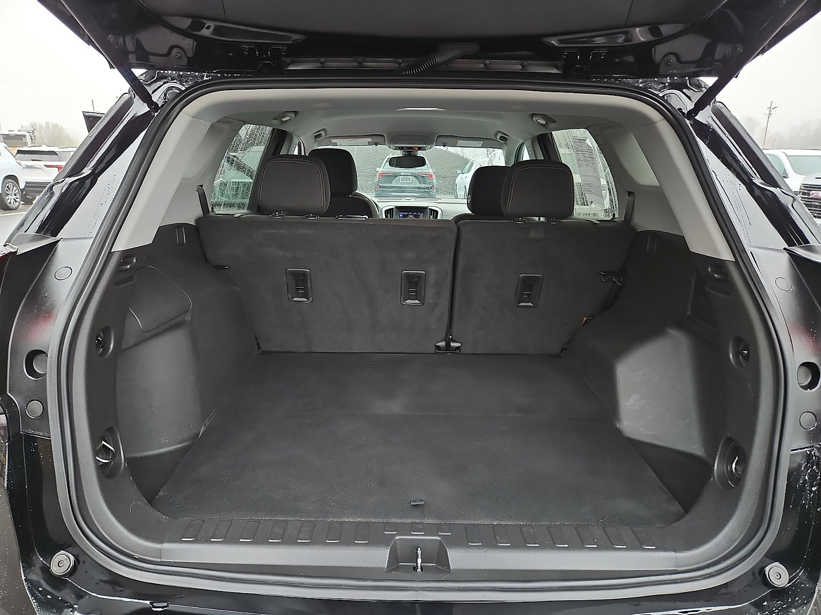 Certified 2023 GMC Terrain SLE w/ Driver Convenience Package image 28