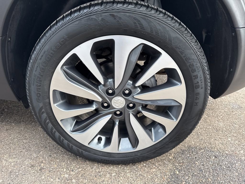 Certified 2022 Buick Encore Preferred w/ Safety Package image 9