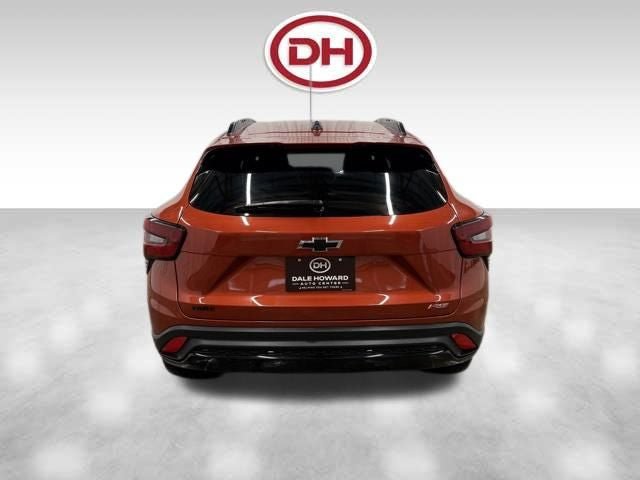 Used 2024 Chevrolet Trax RS FWD image 12
