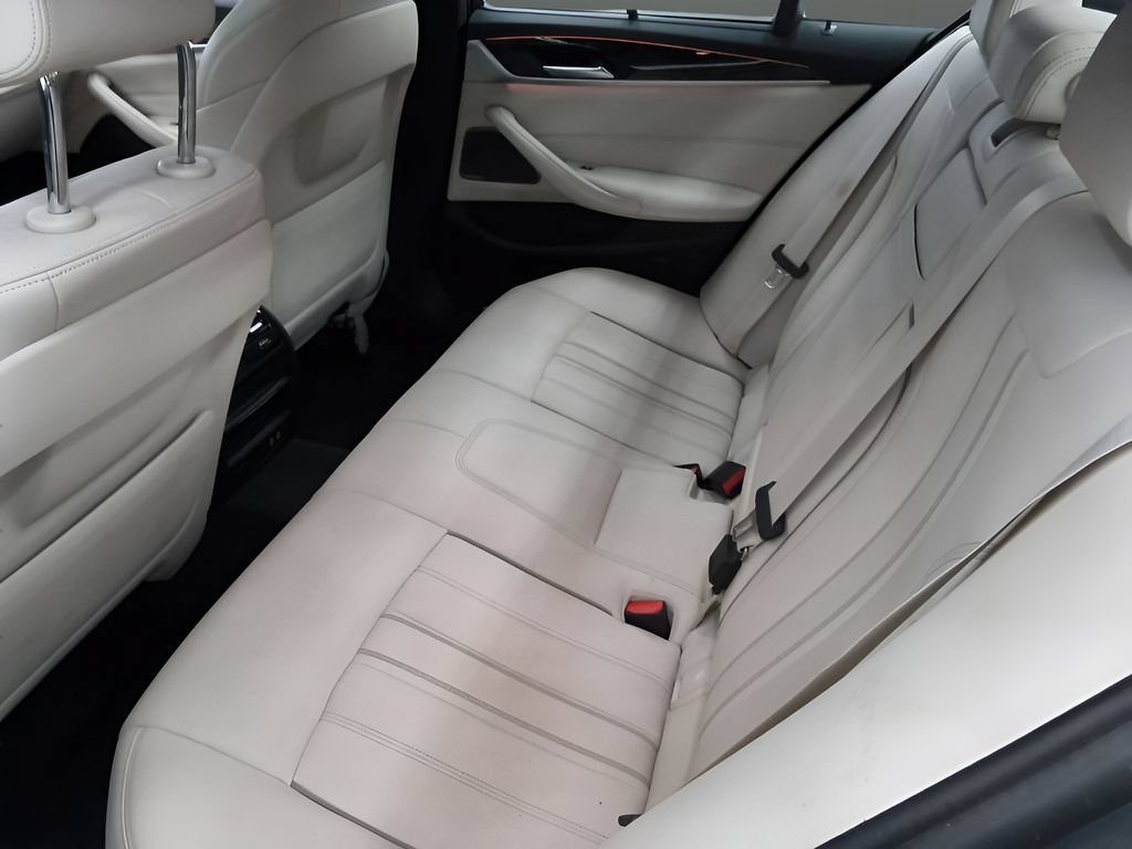 Used 2023 BMW 540i xDrive w/ Executive Package AWD/4WD image 28