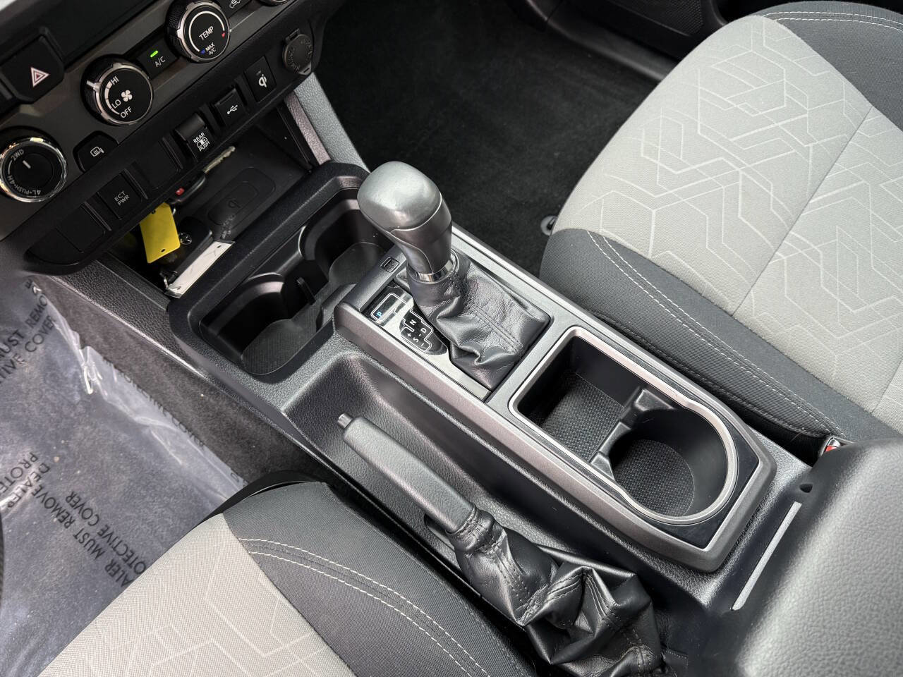 Used 2020 Toyota Tacoma TRD Off-Road w/ Blackout Package image 46