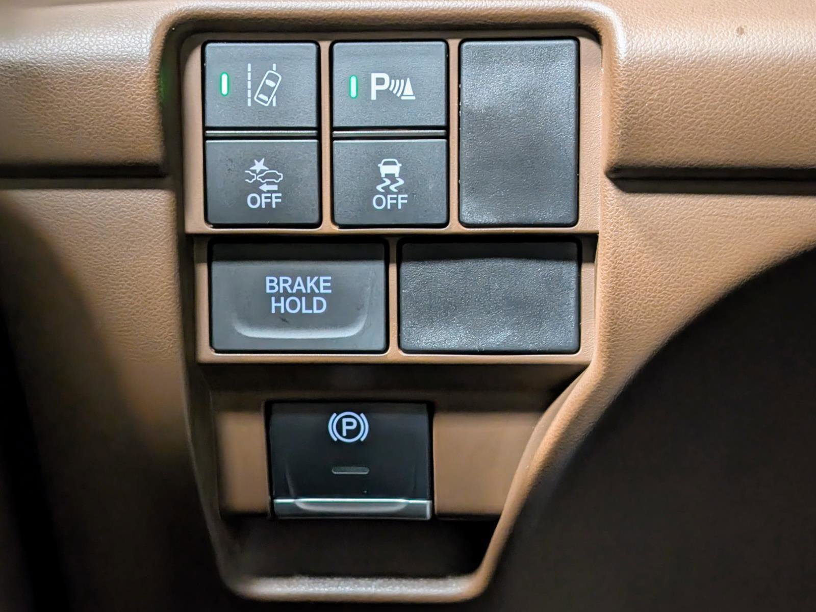 Used 2020 Acura RDX AWD w/ Technology Package image 32