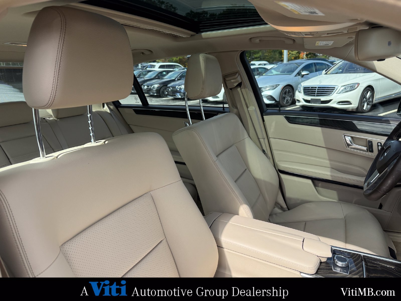 Used 2016 Mercedes-Benz E 350 4MATIC Sedan image 31