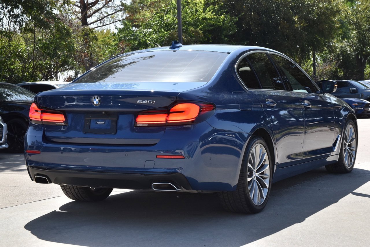 Used 2021 BMW 540i w/ Convenience Package RWD image 8