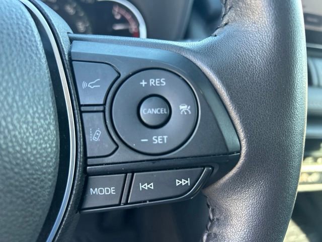 Used 2025 Toyota RAV4 XLE w/ Weather Package AWD/4WD image 29
