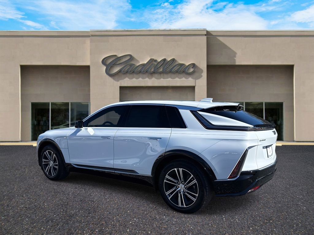New 2026 Cadillac Lyriq Premium Luxury image 5