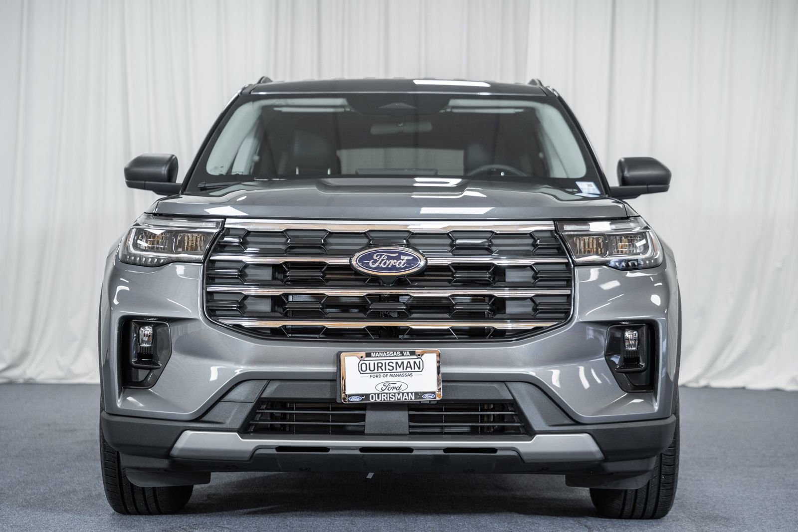 Certified 2025 Ford Explorer Active w/ Active Comfort Package image 2