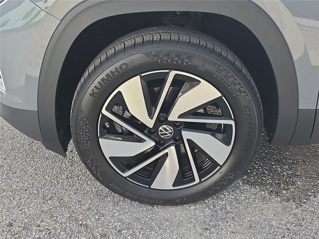 New 2026 Volkswagen Atlas SE FWD image 9