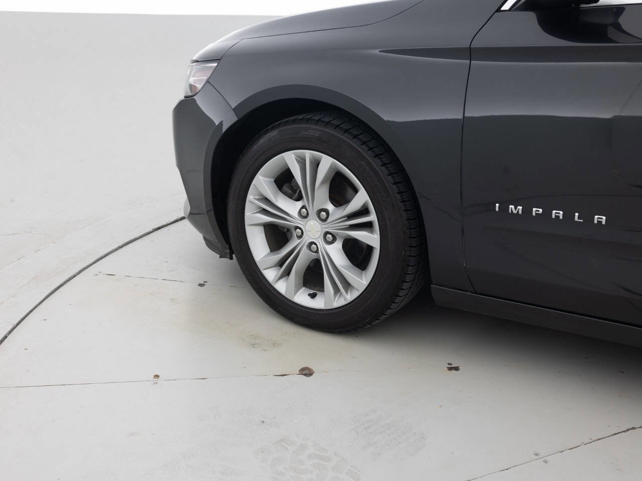 Used 2015 Chevrolet Impala LT w/ Convenience Package image 18