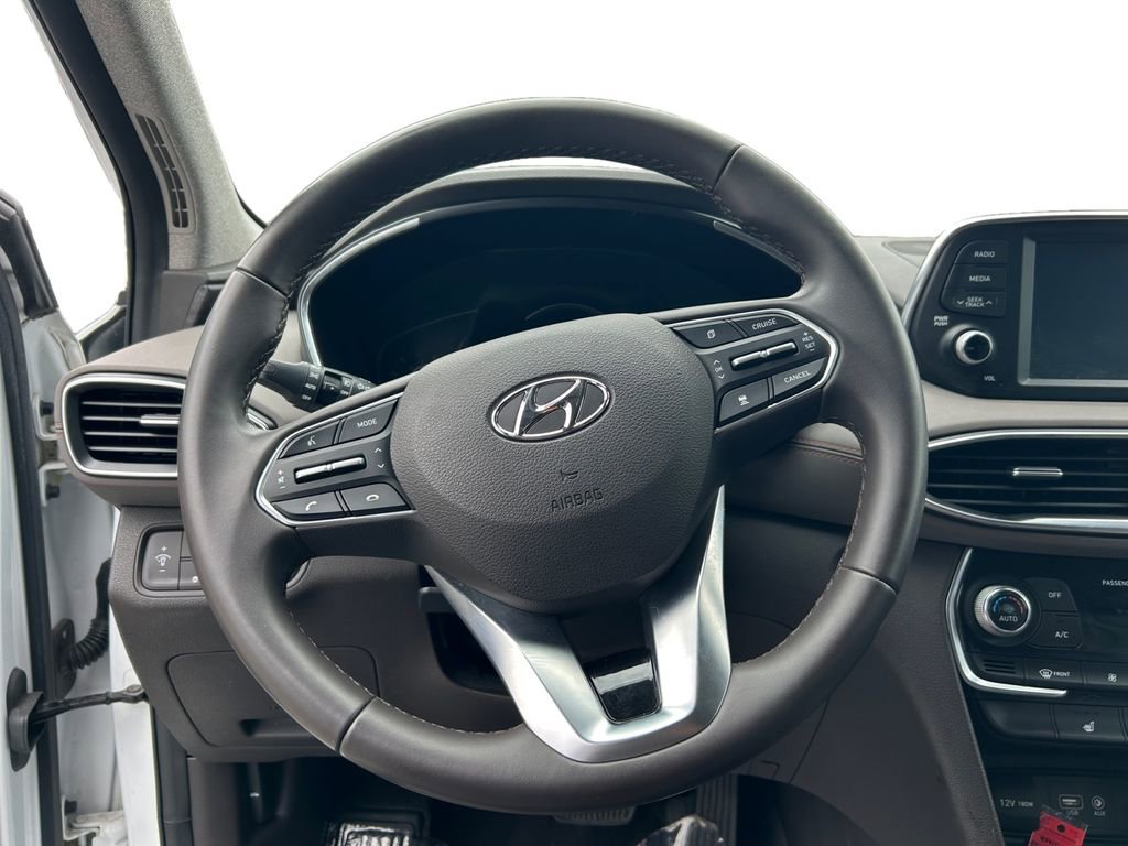 Used 2019 Hyundai Santa Fe Limited image 12