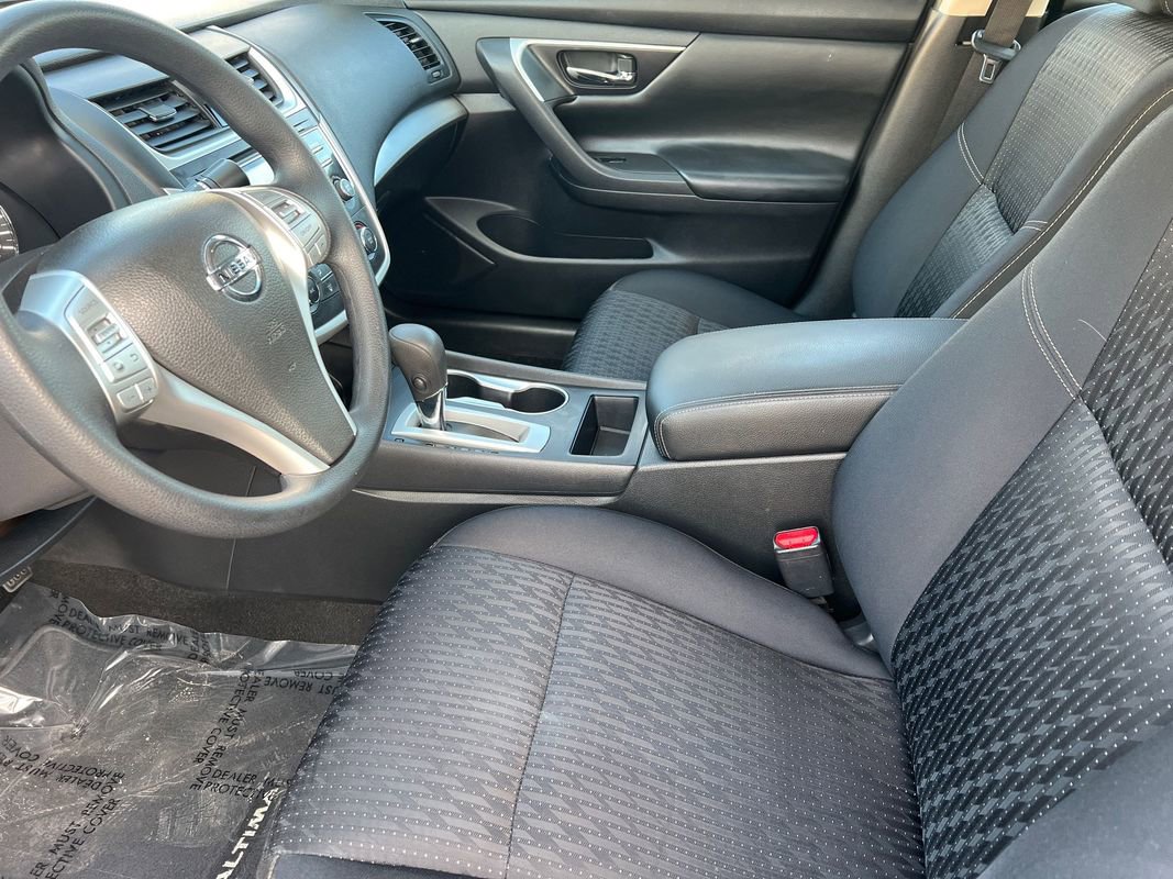 Used 2016 Nissan Altima 2.5 S w/ Power Driver Seat Package image 10