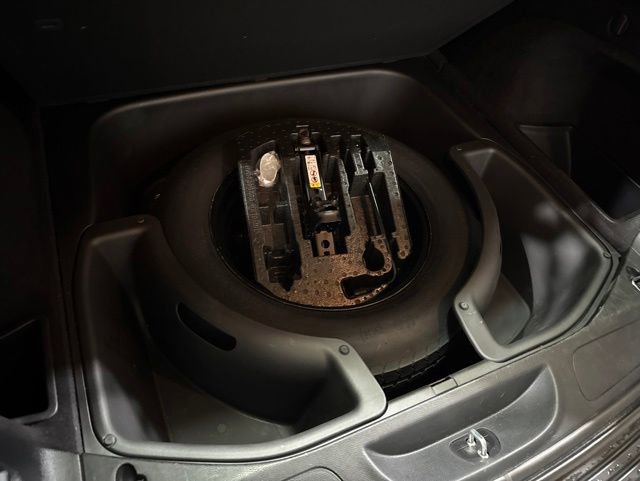 Used 2019 Jeep Grand Cherokee Altitude AWD/4WD image 32