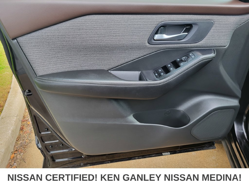 Certified 2023 Nissan Rogue SV AWD/4WD image 38