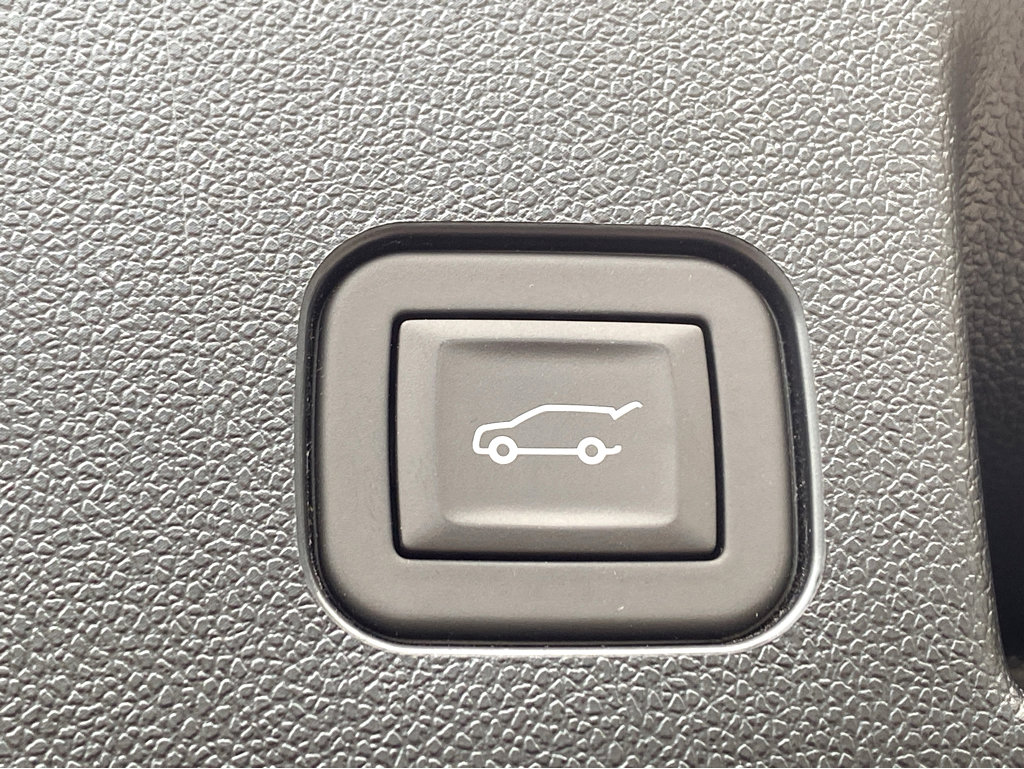 New 2025 Chevrolet Equinox EV RS image 28