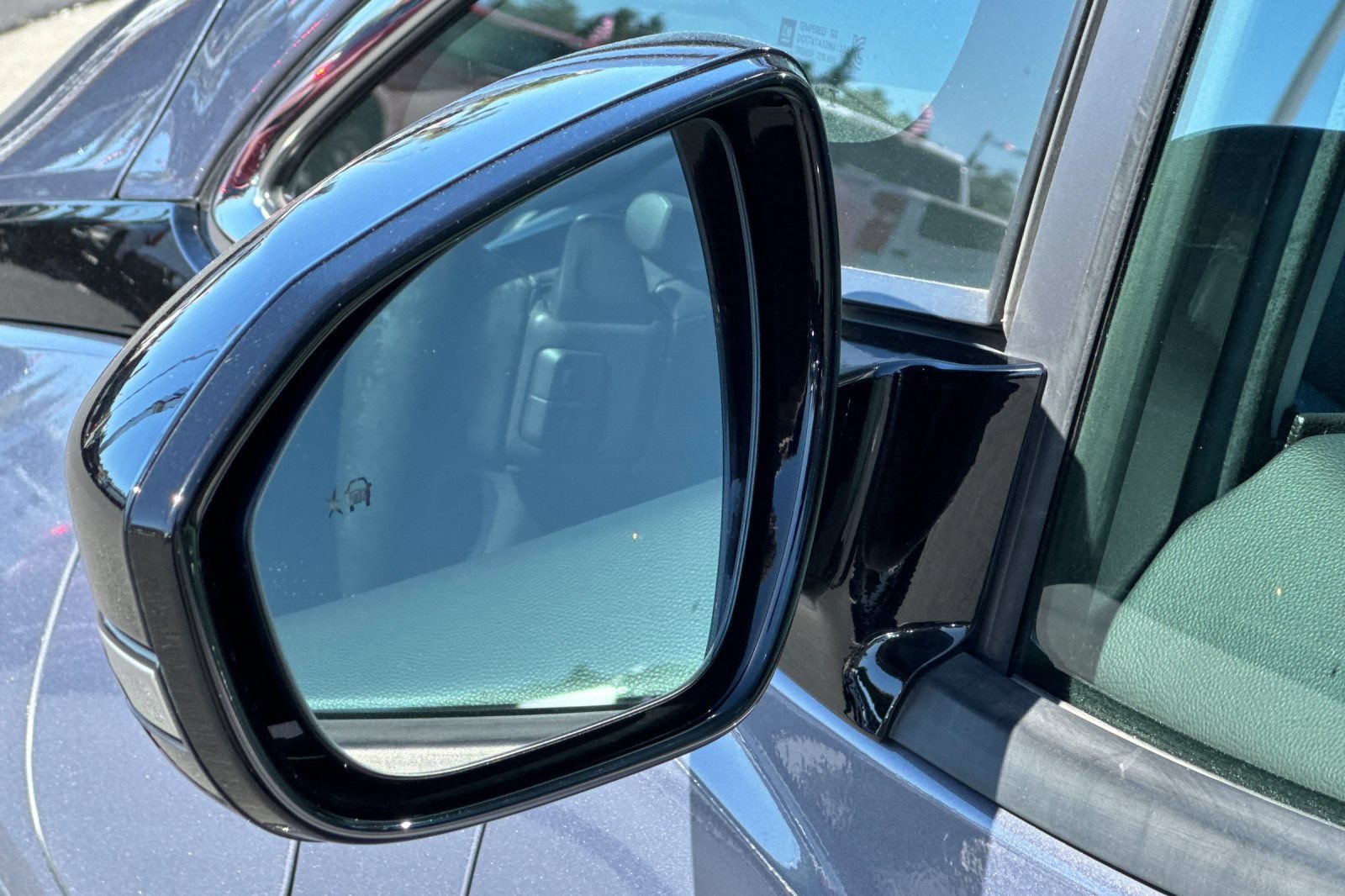 Used 2023 Chevrolet Bolt LT w/ Infotainment Package FWD image 50