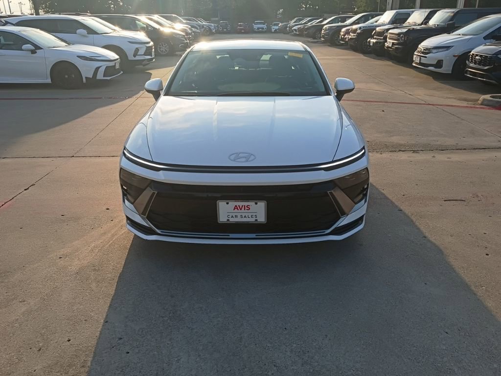 Used 2025 Hyundai Sonata SEL FWD image 5