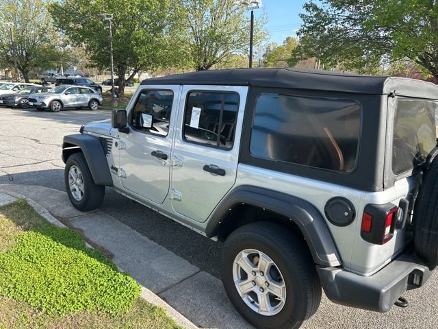 Used 2022 Jeep Wrangler Unlimited Sport image 5