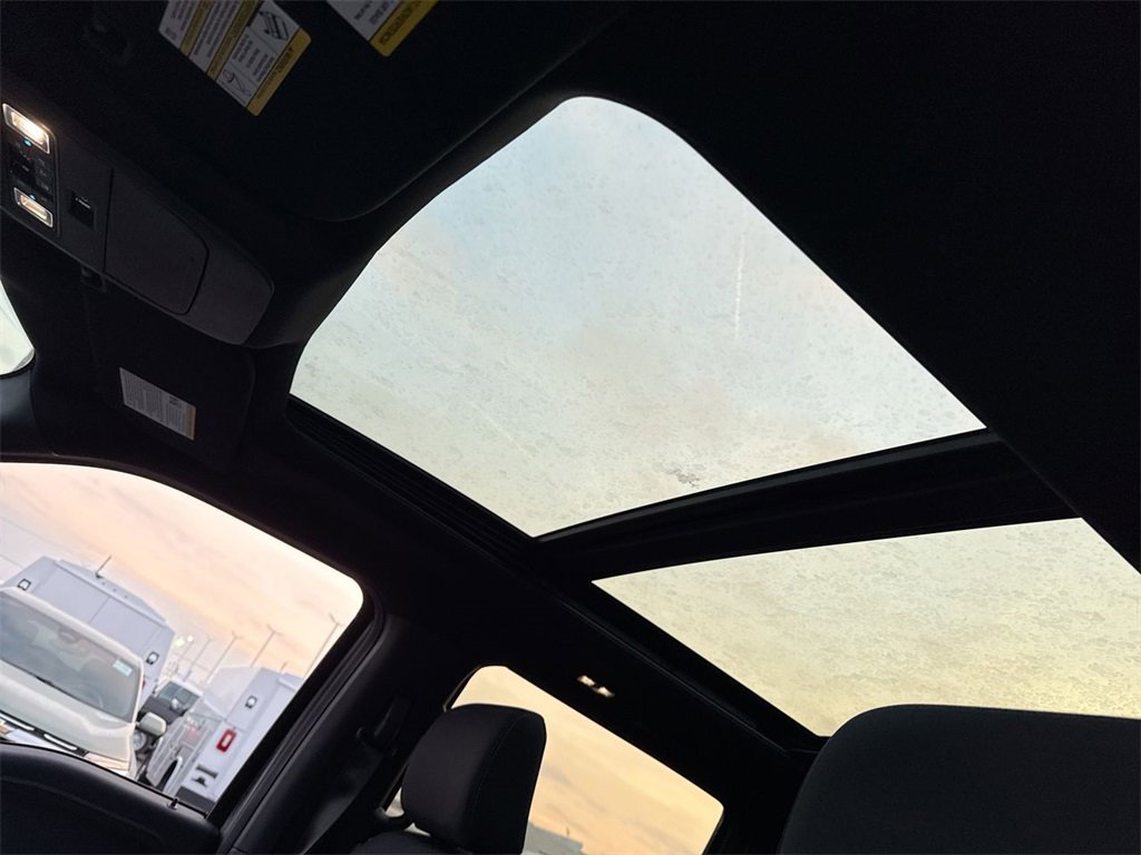 Used 2022 Ford F150 XLT w/ Equipment Group 302A High image 21