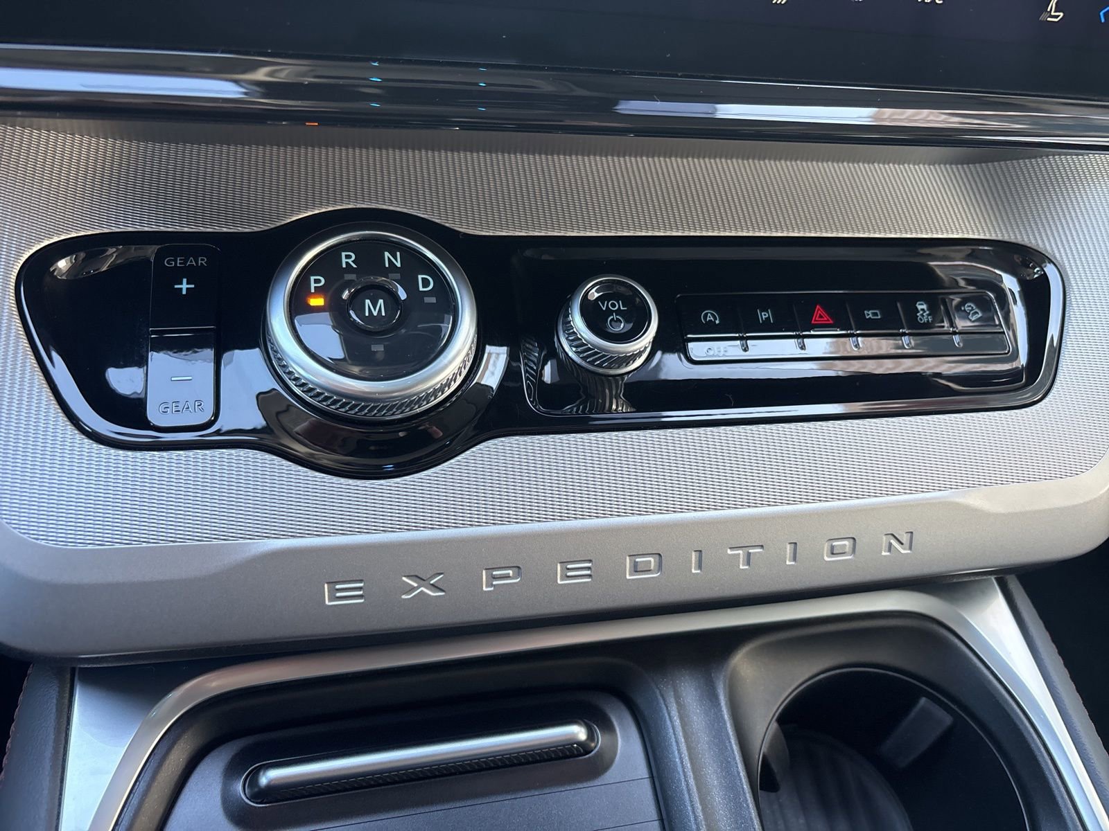 Used 2025 Ford Expedition Max Active image 29