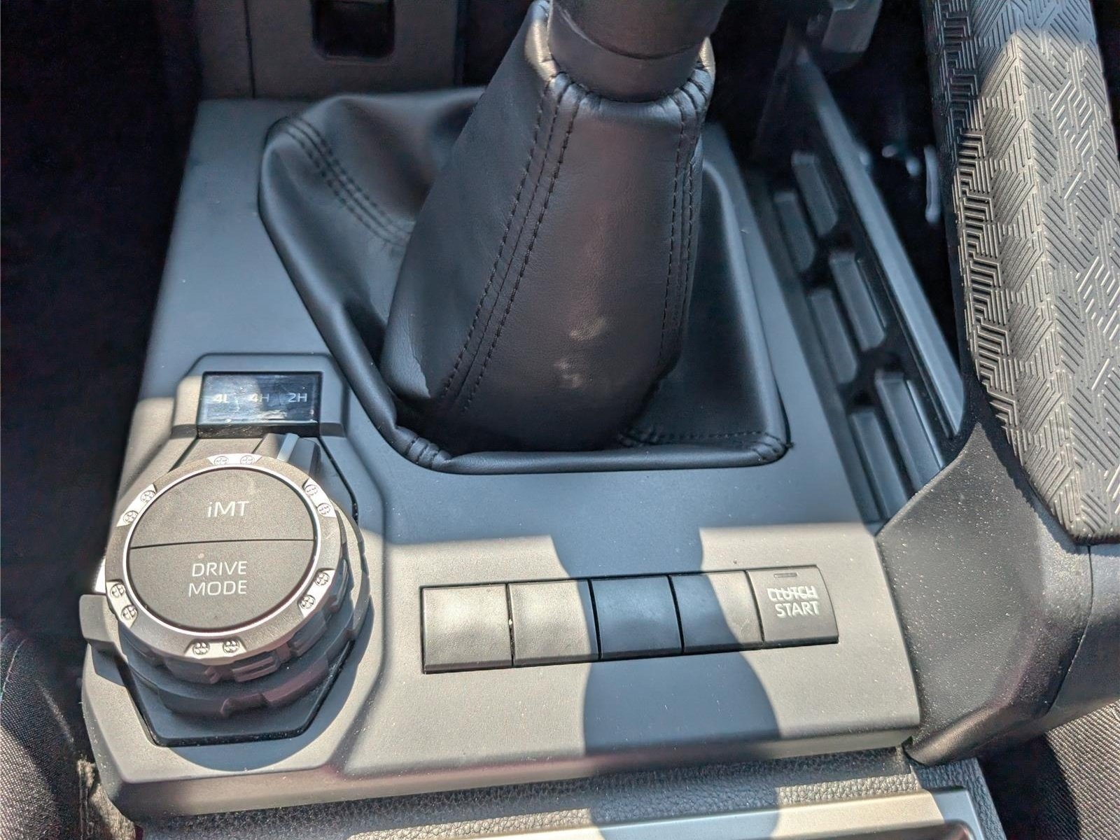 Used 2024 Toyota Tacoma SR AWD/4WD image 24