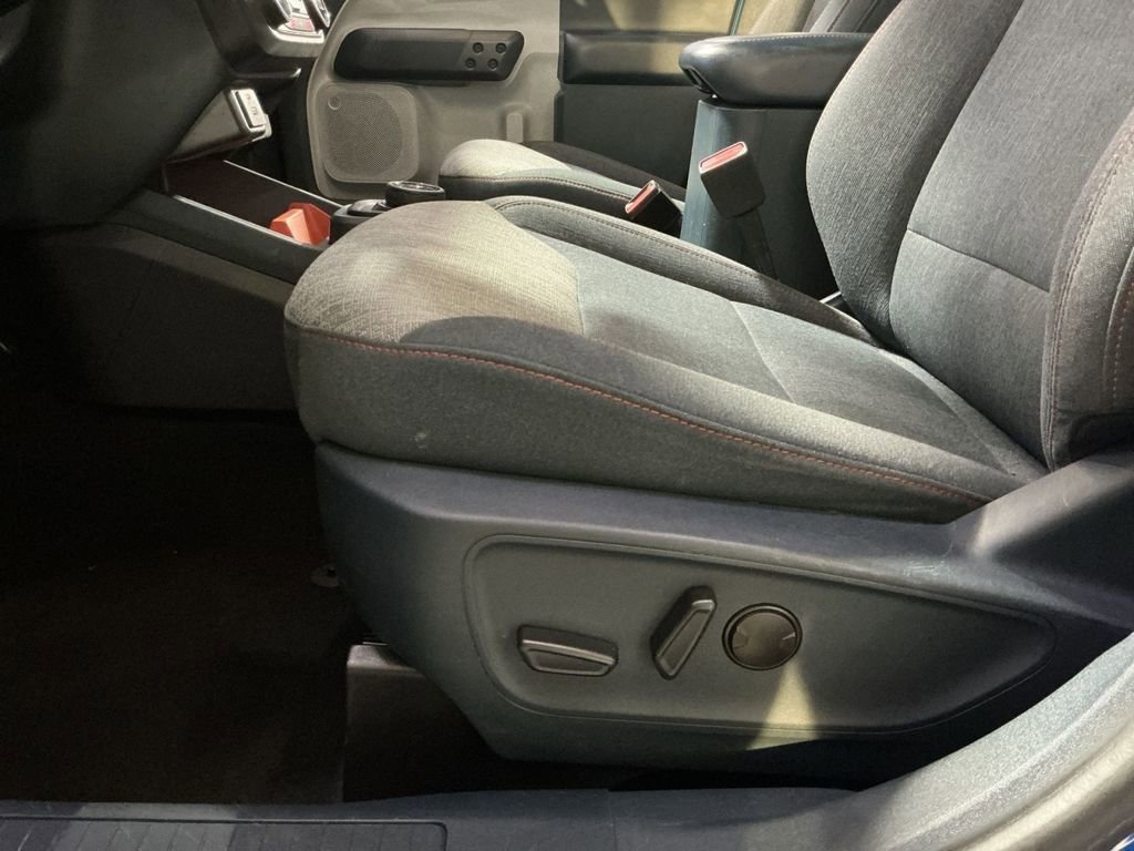 Used 2022 Ford Maverick XLT w/ Equipment Group 300A Standard image 22