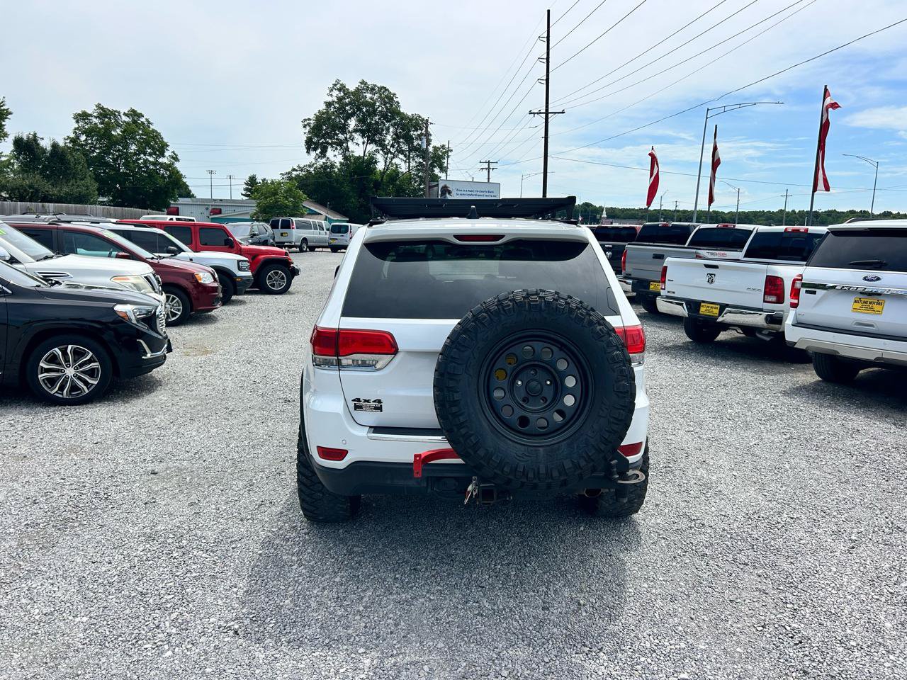 Used 2017 Jeep Grand Cherokee Limited w/ Trailer Tow Group IV AWD/4WD image 16