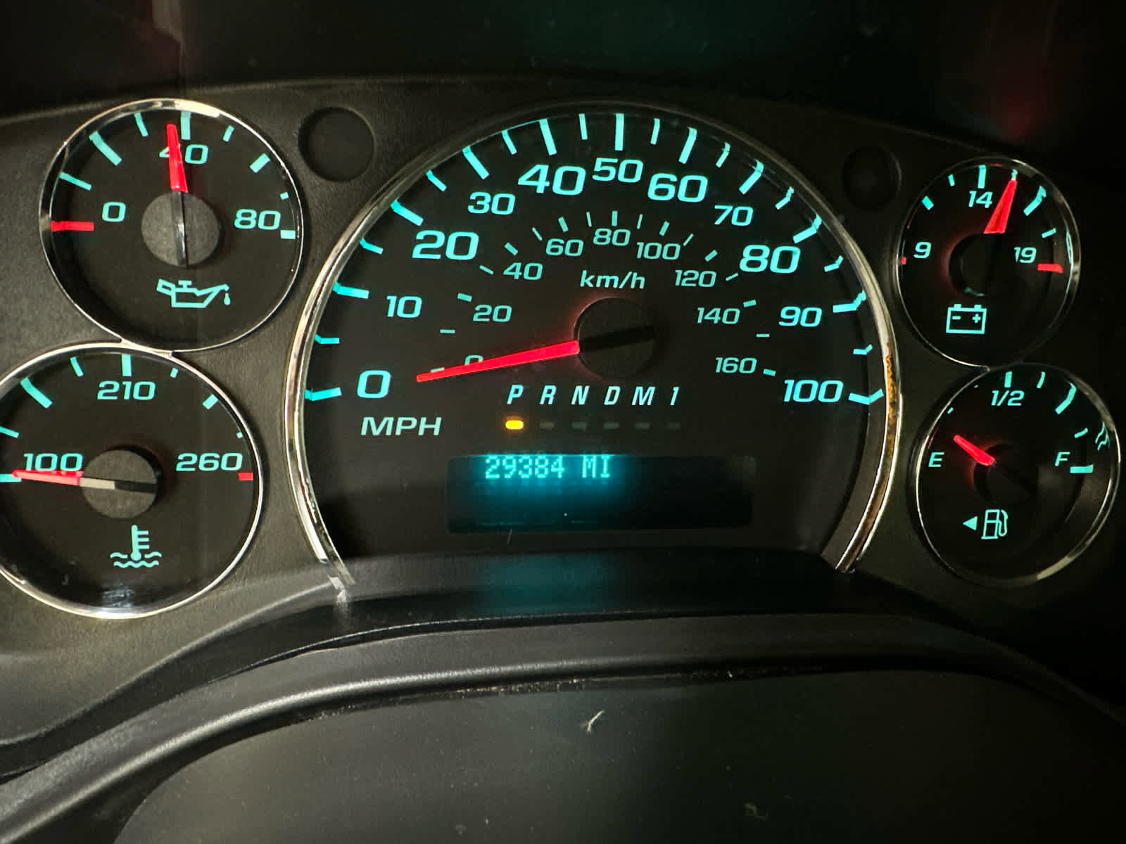 Used 2018 Chevrolet Express 2500 w/ Driver Convenience Package image 12