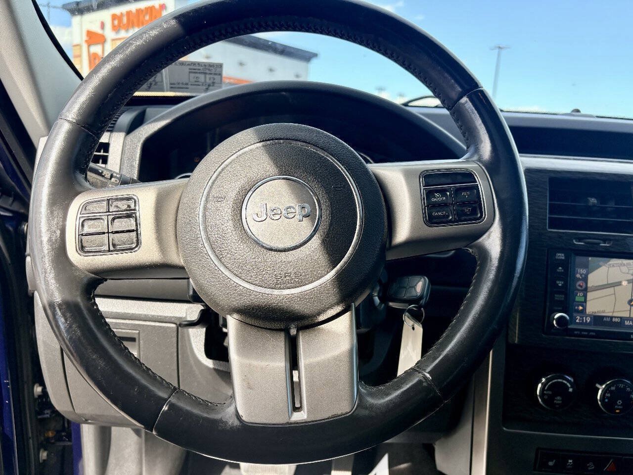 Used 2012 Jeep Liberty Limited Jet w/ Comfort/Convenience Group AWD/4WD image 15