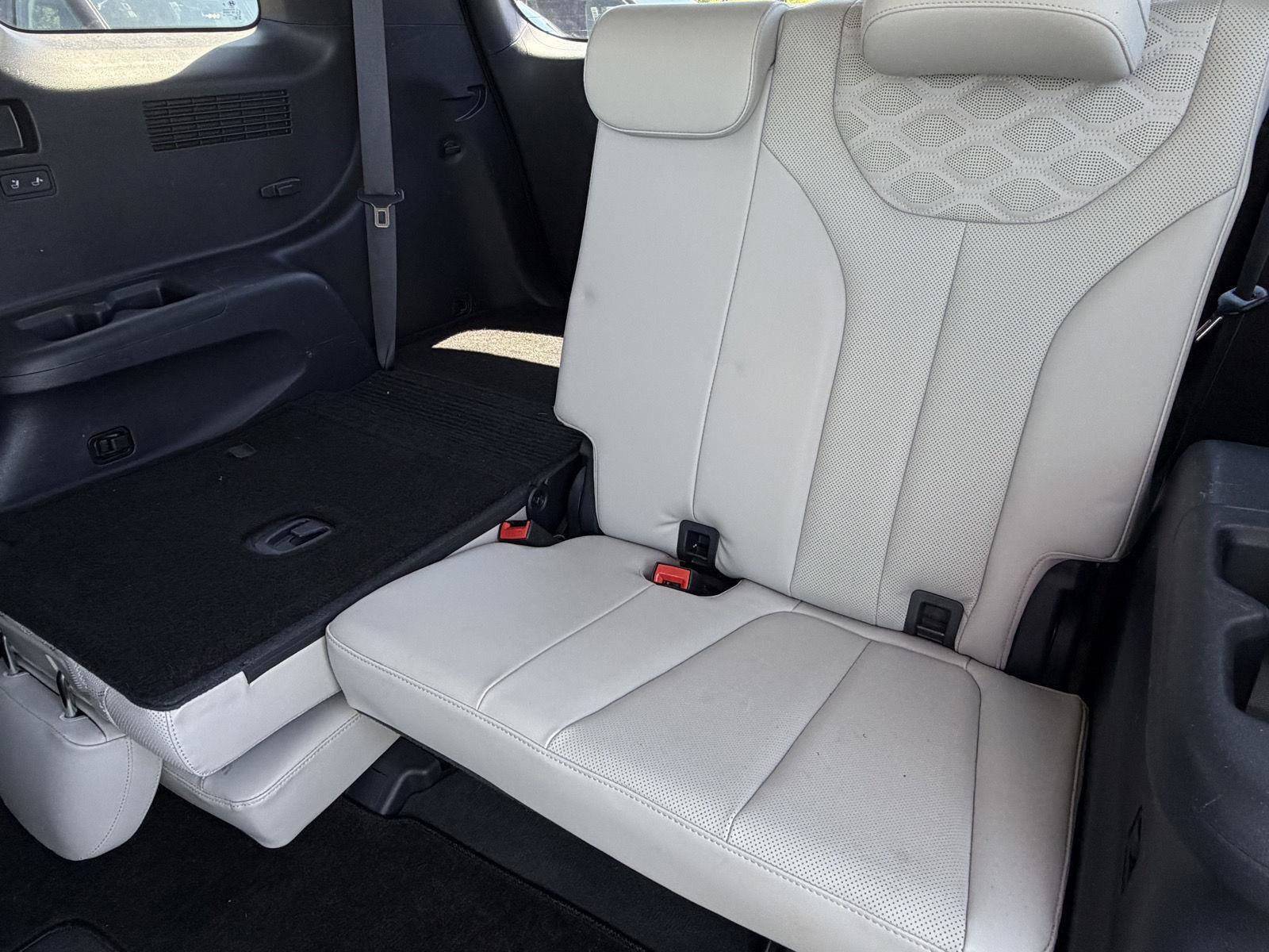 Used 2022 Hyundai Palisade Calligraphy FWD image 8