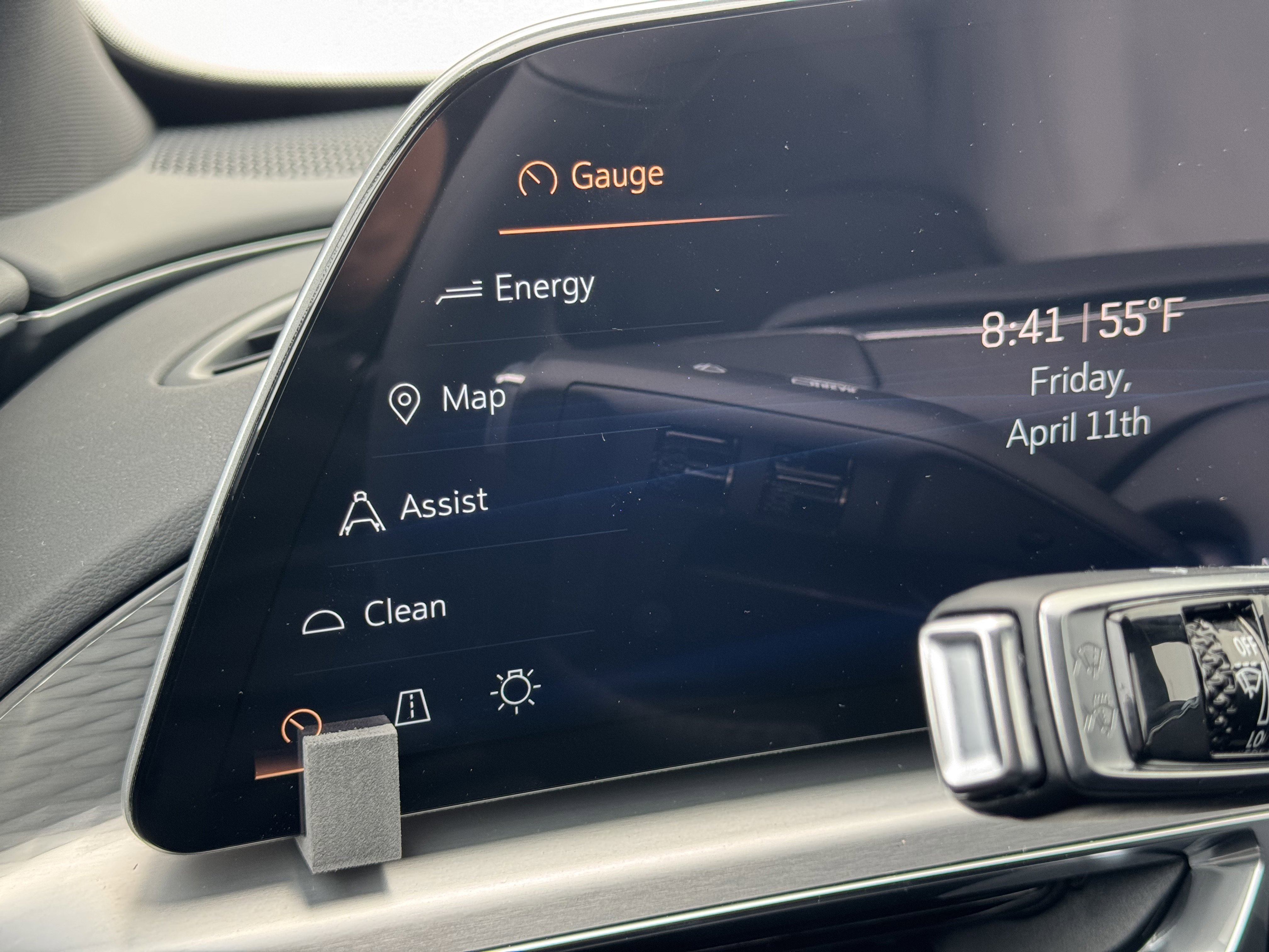 New 2025 Cadillac Lyriq Sport image 19