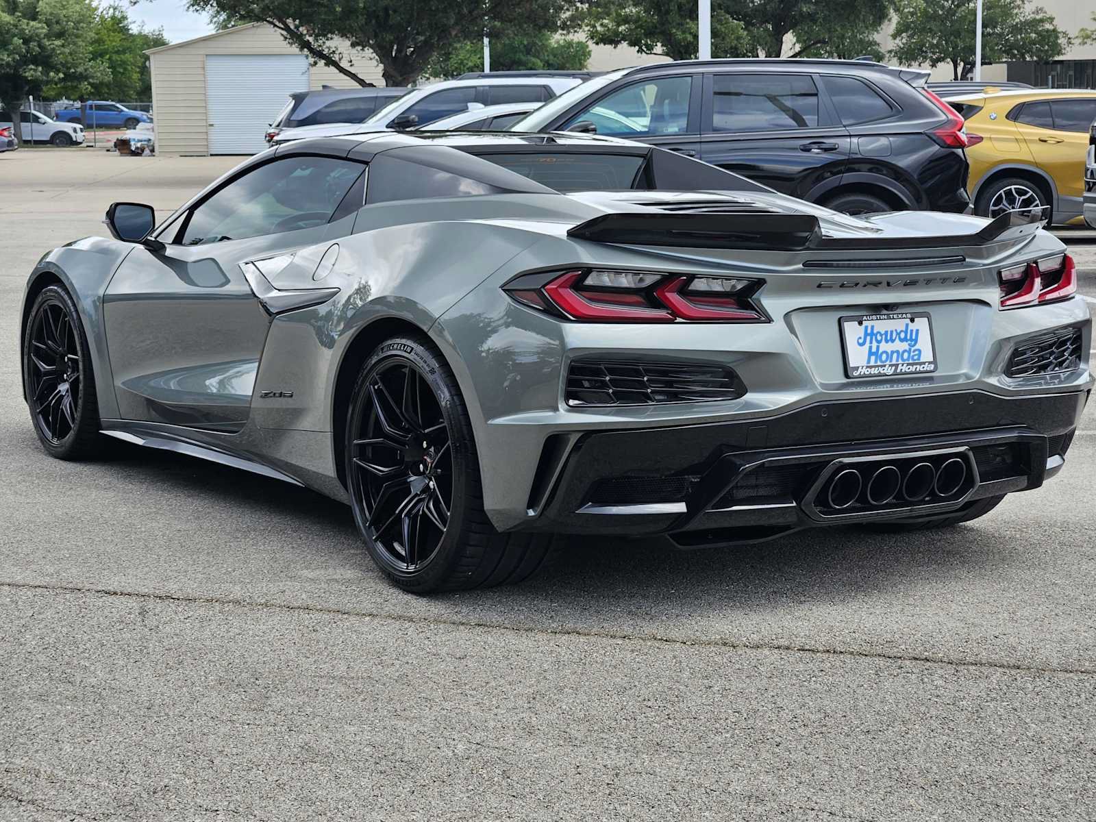 Used 2023 Chevrolet Corvette Z06 w/ Stealth Interior Trim Package RWD image 7