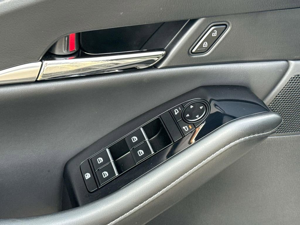 Certified 2023 MAZDA CX-30 AWD 2.5 S w/ Preferred Package image 20