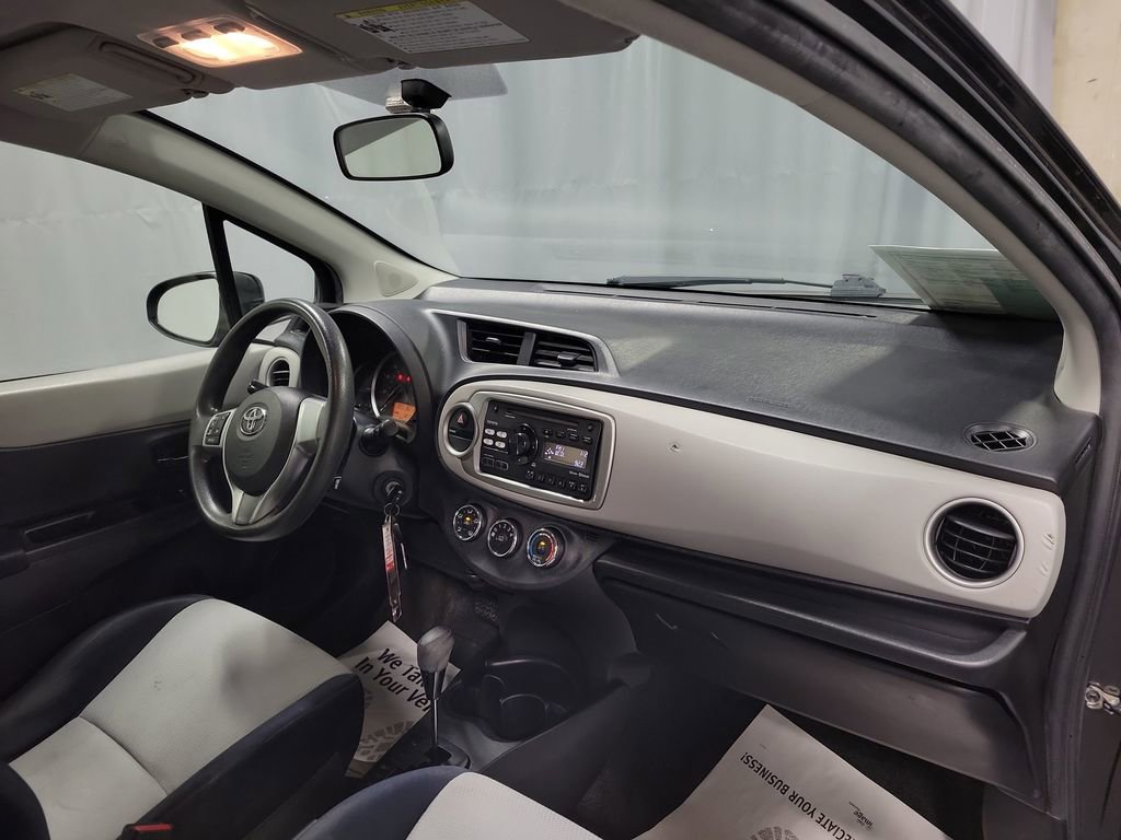 Used 2012 Toyota Yaris LE image 25
