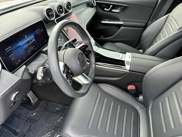 Used 2024 Mercedes-Benz GLC 300 4MATIC image 10