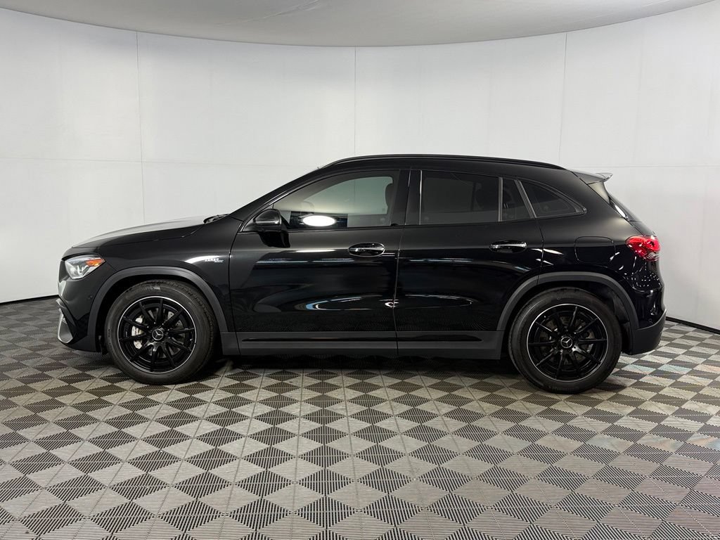 Used 2023 Mercedes-Benz GLA 35 AMG 4MATIC image 8
