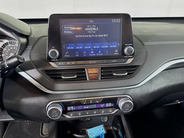 Used 2020 Nissan Altima 2.5 SV AWD/4WD image 12