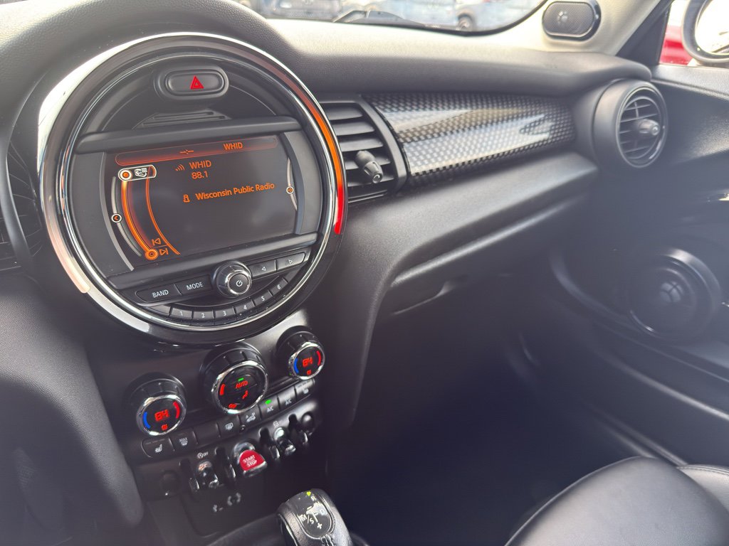 Used 2017 MINI Cooper S image 24