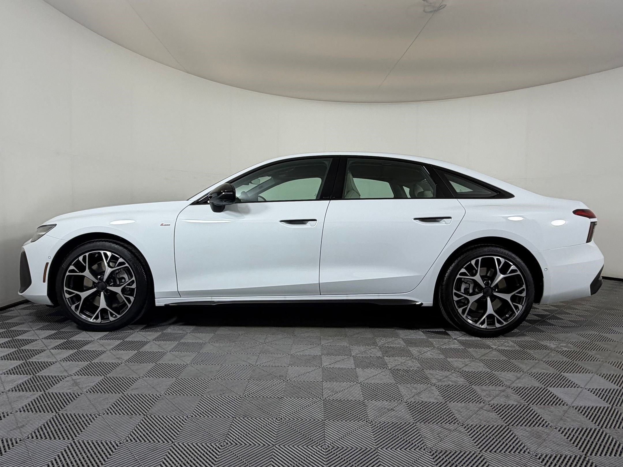 New 2026 Audi A6 Premium Plus AWD/4WD image 2