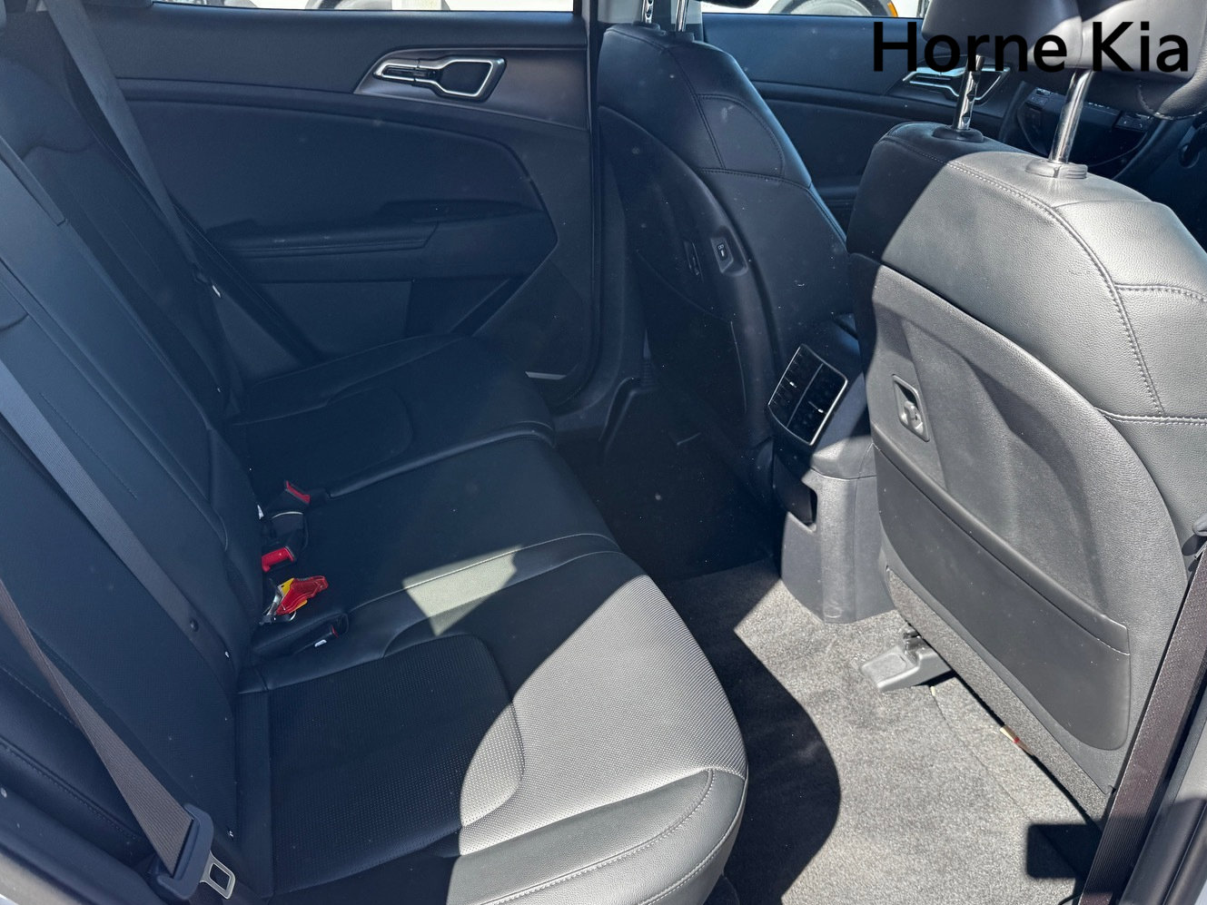 New 2026 Kia Sportage EX image 19