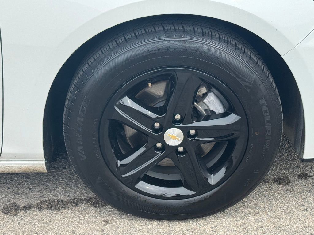 Used 2024 Chevrolet Malibu LT image 9