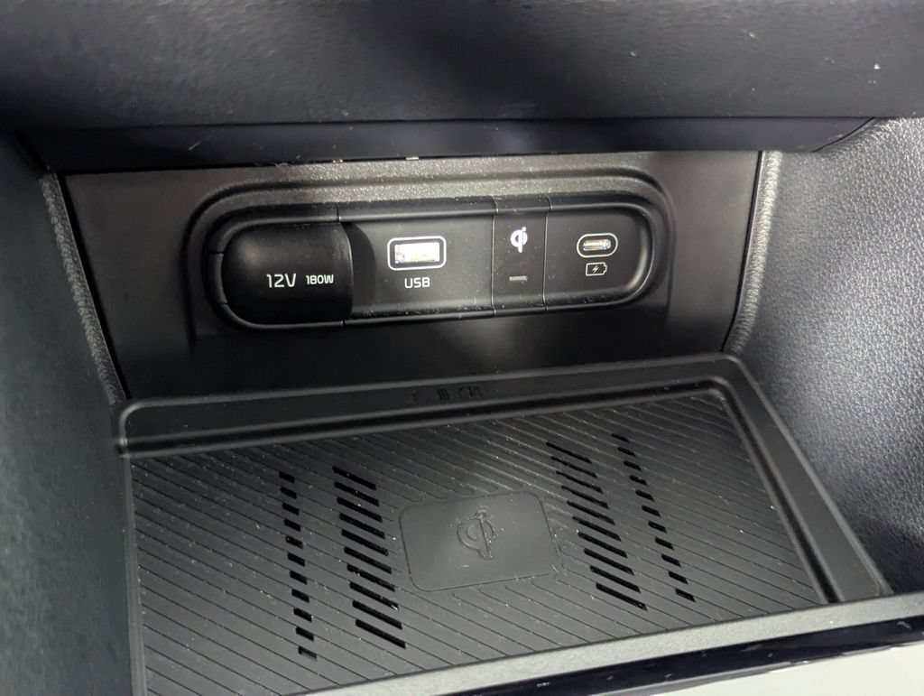 Used 2024 Kia Sportage SX FWD image 21