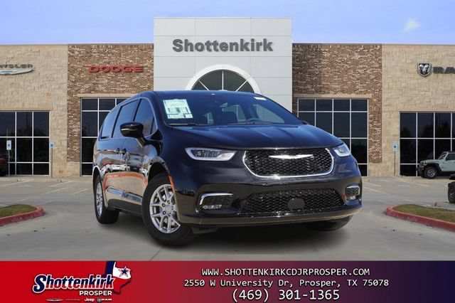 New 2026 Chrysler Pacifica Select FWD video 1