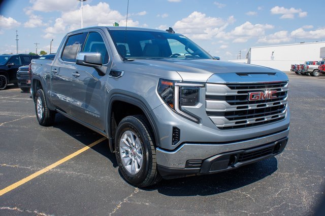 Used 2024 GMC Sierra 1500 SLE