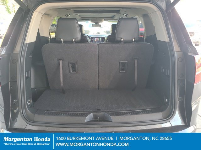Used 2017 GMC Acadia Denali w/ Technology Package FWD image 22