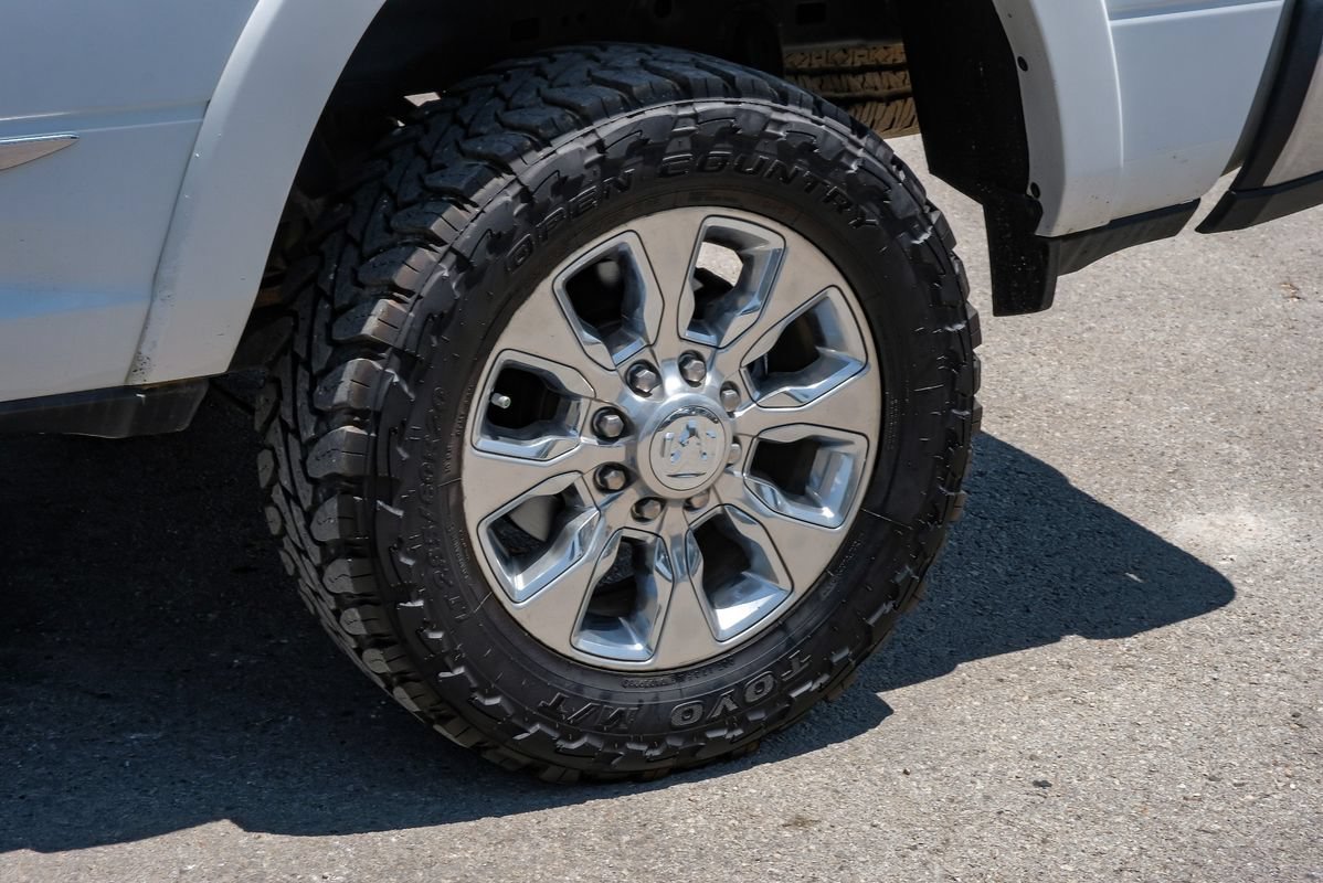 Used 2022 RAM 2500 Limited AWD/4WD image 64