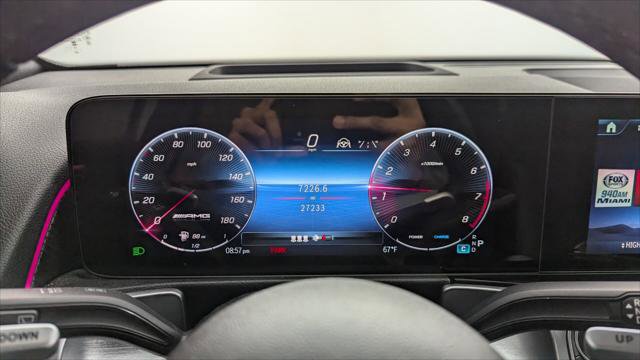 Used 2024 Mercedes-Benz GLB 35 AMG 4MATIC image 27
