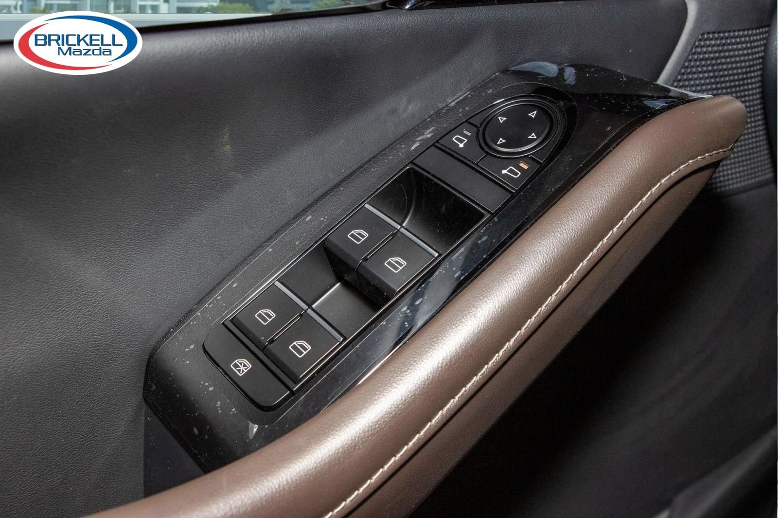 Used 2025 MAZDA CX-30 AWD 2.5 S w/ Premium Package image 27